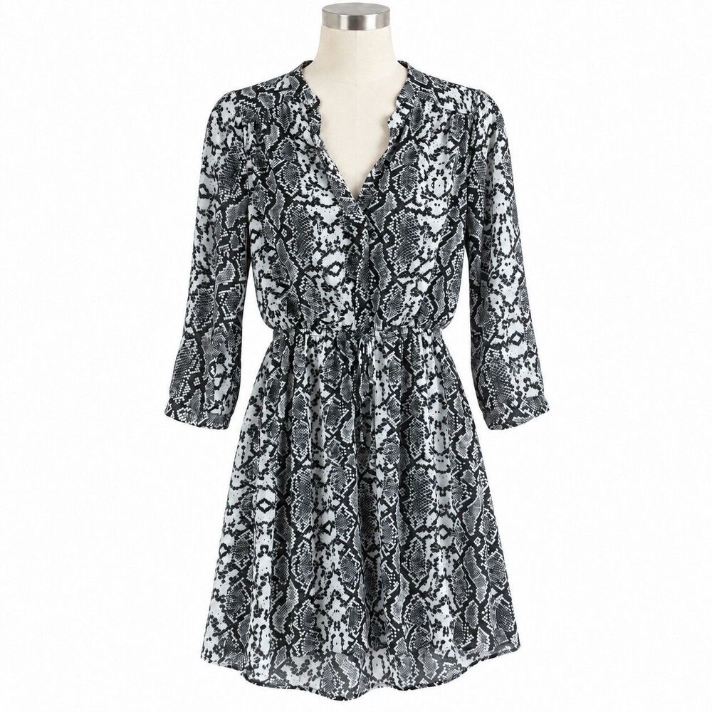 DR2 Women’s Small Black White Snakeskin Print Wrap Dress 3/4 Sleeve